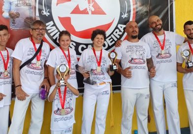 Minas Capoeira: Atletas de São Bento ocupam pódio, representando a Tradição e Fomentando a Cultura